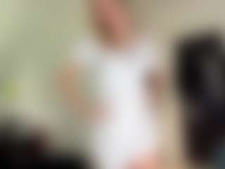 Live cam show with JacquettaKaleel - Hairy Pussy on galaxygirlnitro.com