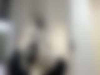 Live cam show with SallyAxelrad - Average on Dare Cams