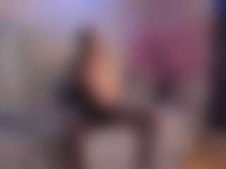 Serenavieri1's Live Sex Cam Show