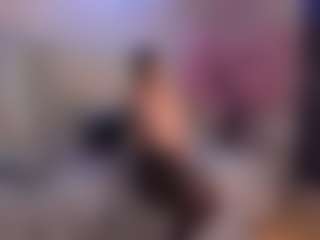 Serenavieri1's Live Sex Cam Show