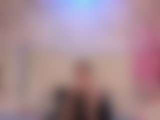 Live cam show with Serenavieri1 - Striptease on Dolls Live