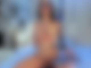 Serenavieri1's Live Sex Cam Show