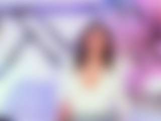 Live cam show with Zafiraweels1 - Facial on Stripli.com