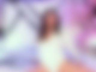 Live cam show with Zafiraweels1 - Facial on alttransgirls
