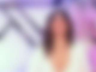 Live cam show with Zafiraweels1 - Nipple Piercings on live18s.com