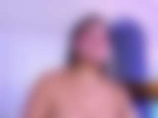 Live cam show with AlessiiaBloom - New Brown Eyes on Cam Slut