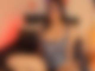 Live cam show with ANDREA-SP - Big Tits on xplaylive.com