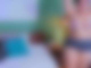 big-juicytits's Live Sex Cam Show