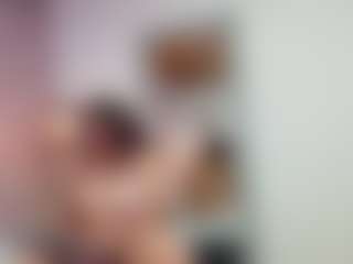 big-juicytits's Live Sex Cam Show