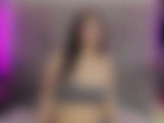 chloe-rosi's Live Sex Cam Show