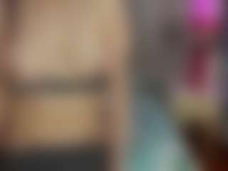 chloe-rosi's Live Sex Cam Show