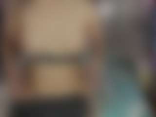 chloe-rosi's Live Sex Cam Show