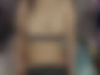 chloe-rosi's Live Sex Cam Show