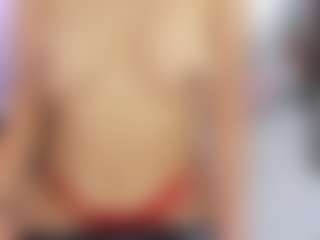 Live cam show with chloe-rosi - New Sexwebcam on Dolls Live
