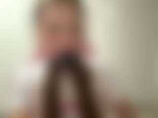 Live cam show with LeomaKoening - Mature Toys on Gym Cam Girls