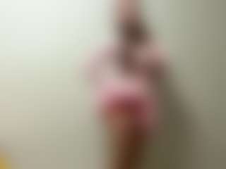 Live cam show with LeomaKoening - New Squirt on Adult Interactions