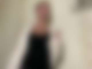 Live cam show with Marry - Striptease on crypto-cams