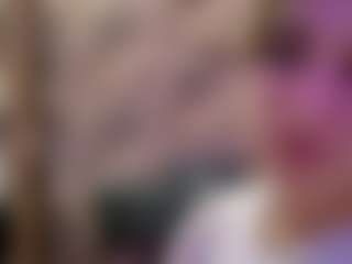 Live cam show with MaymeYablonsky - New Teen (18+) on Uber Horny
