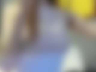 PassioneBevy's Live Sex Cam Show