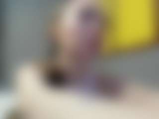 Live cam show with PassioneBevy - White Blonde Hair on x69.live | united states