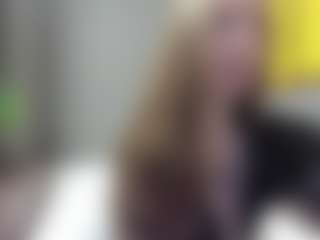 PassioneBevy's Live Sex Cam Show