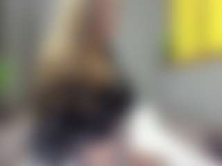 PassioneBevy's Live Sex Cam Show