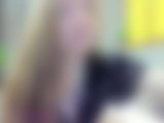 PassioneBevy's Live Sex Cam Show