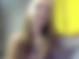 PassioneBevy's Live Sex Cam Show
