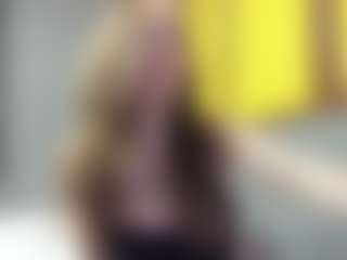 PassioneBevy's Live Sex Cam Show
