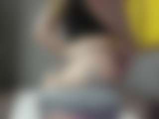 PassioneBevy's Live Sex Cam Show