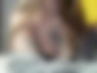 PassioneBevy's Live Sex Cam Show