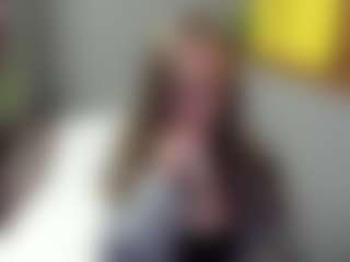 Live cam show with PassioneBevy - Threesome on Mixed Magazine Live