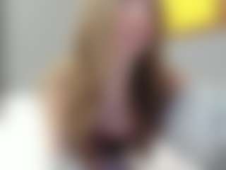 PassioneBevy's Live Sex Cam Show