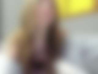 PassioneBevy's Live Sex Cam Show