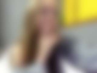 PassioneBevy's Live Sex Cam Show