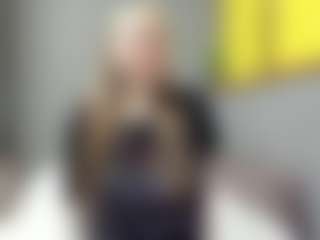 Live cam show with PassioneBevy - Blonde Hair Petite on Camsoda