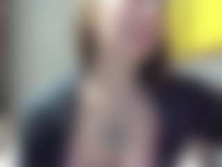 PassioneBevy's Live Sex Cam Show