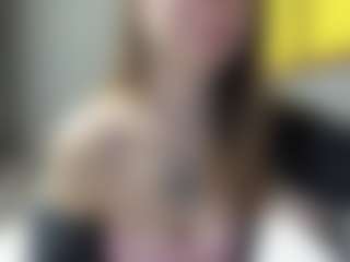 Live cam show with PassioneBevy - Twerk on SpankPalCams
