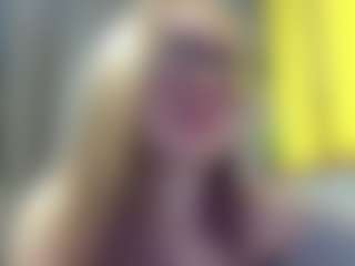 PassioneBevy's Live Sex Cam Show