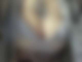 PassioneBevy's Live Sex Cam Show