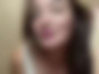 Live cam show with Kate - New Shaved Pussy on Dolls Live