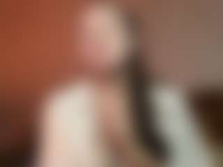 Live cam show with Kate - Lush Curvy on Dolls Live