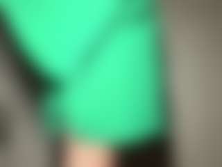 Live cam show with Kate - College on StripNow