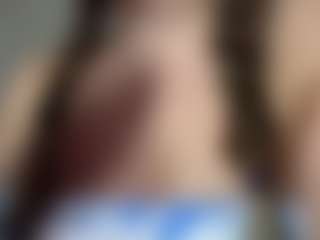 Live cam show with Kate - Latina Teen (18+) on Dolls Live