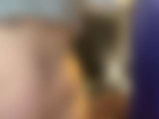 tiptoethruroses's Live Sex Cam Show