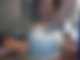 tiptoethruroses's Live Sex Cam Show