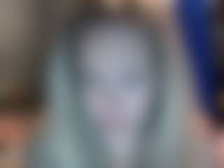 tiptoethruroses's Live Sex Cam Show