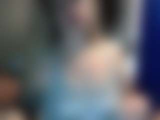 tiptoethruroses's Live Sex Cam Show