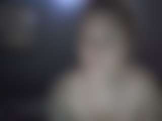 tiptoethruroses's Live Sex Cam Show