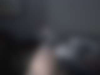 tiptoethruroses's Live Sex Cam Show